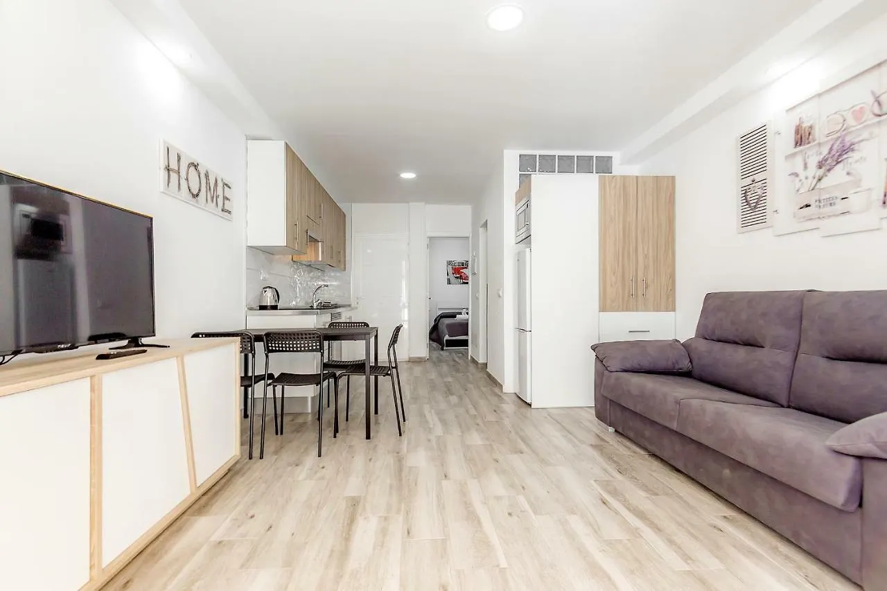 אדחה Apartment Island Village Heights
