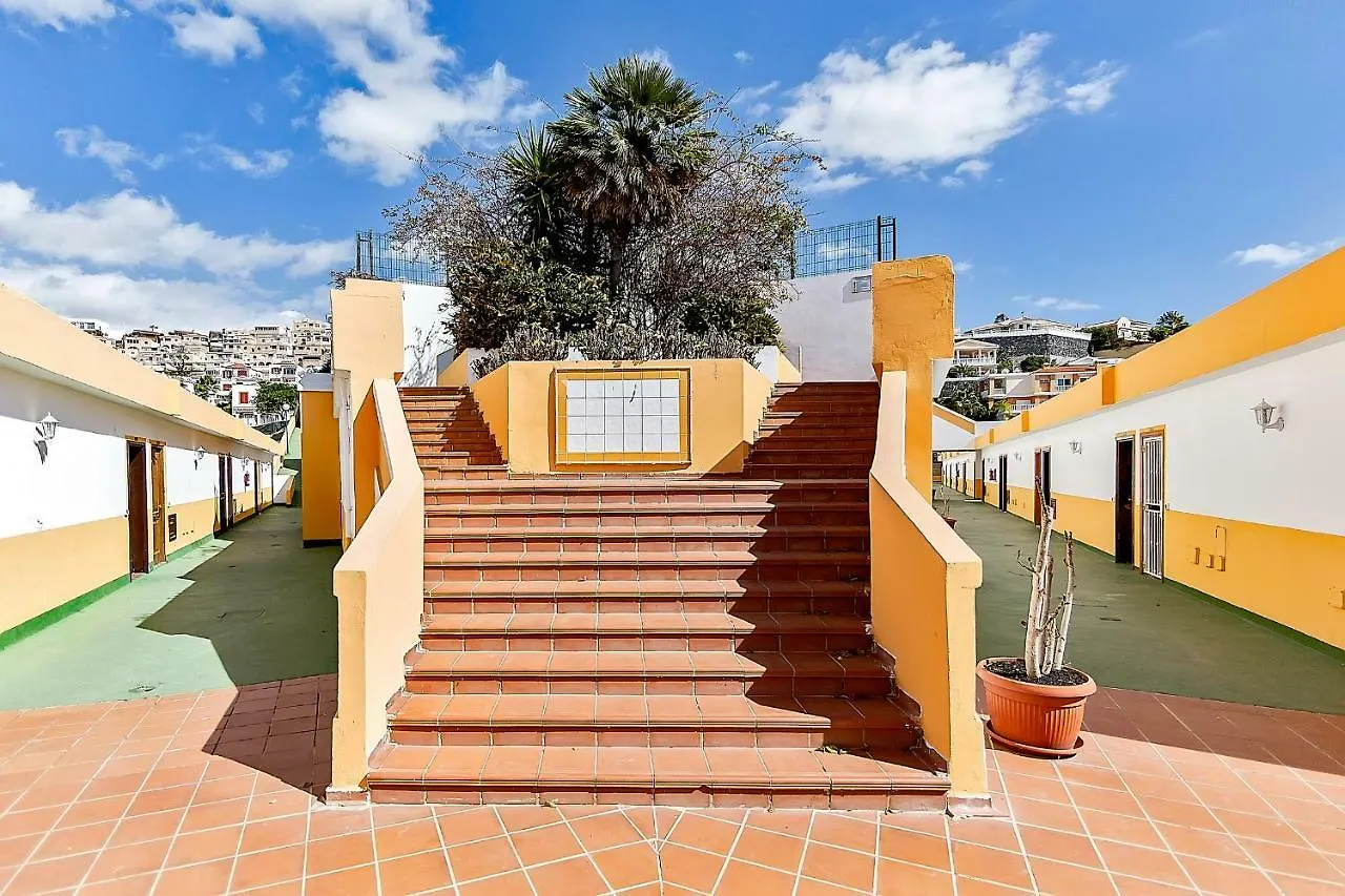 אדחה Apartment Island Village Heights